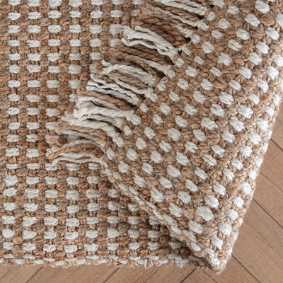 White and Bage Handmade Jute Alistor Rug