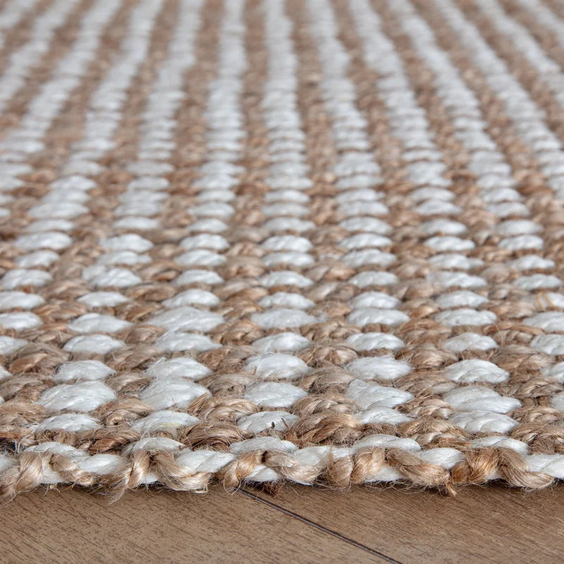 White and Bage Handmade Jute Alistor Rug